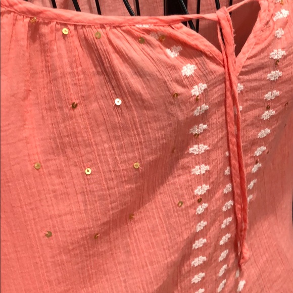 Old Navy Top-Medium - Picture 6 of 8